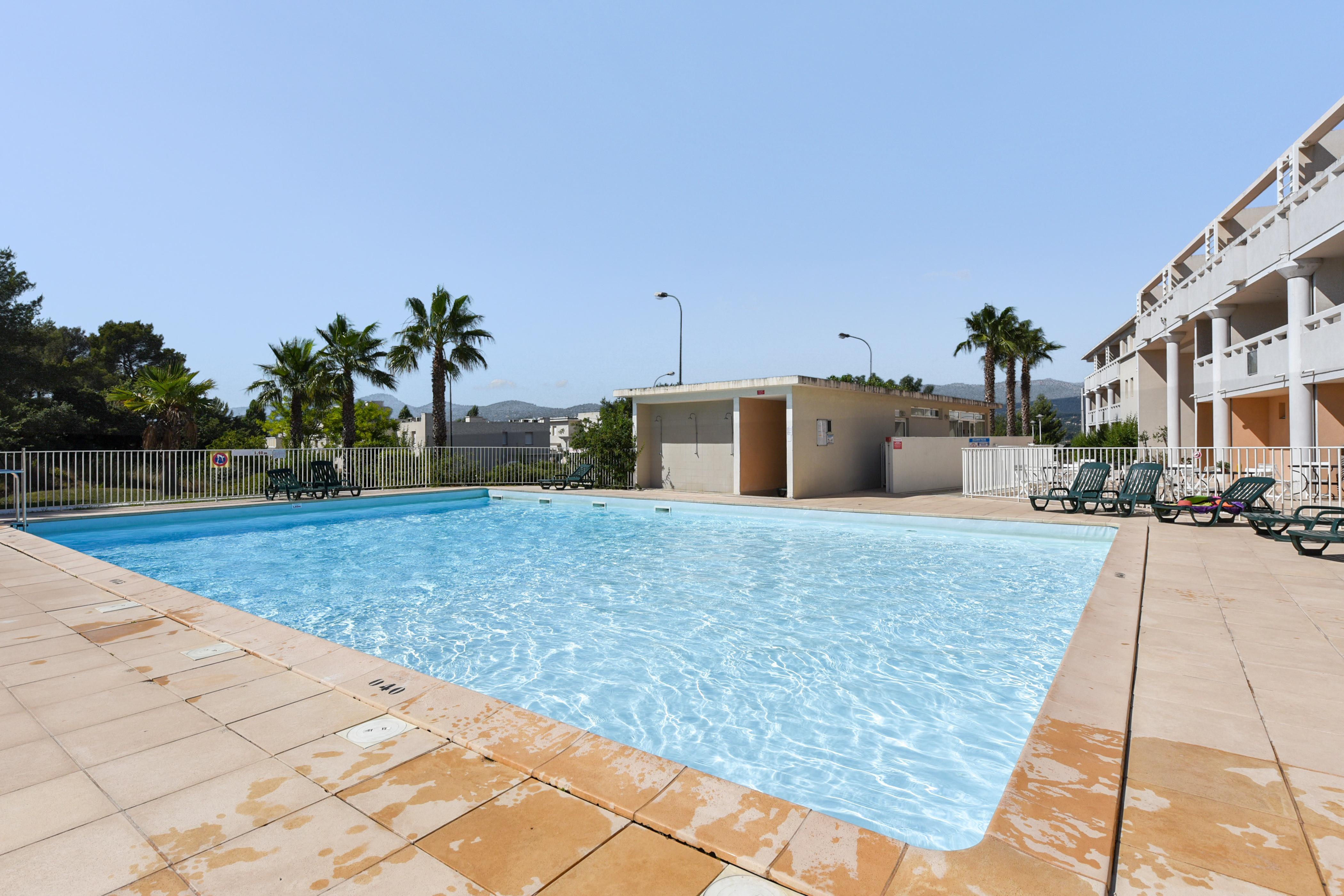 Comfort Aparthotel Six-Fours Six-Fours-les-Plages Exterior photo